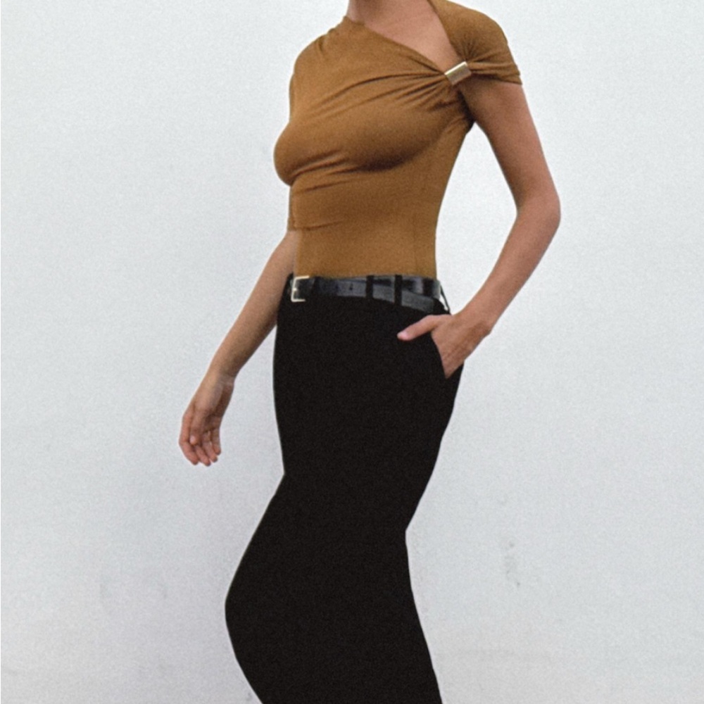 Elegant Black Women's Skirt